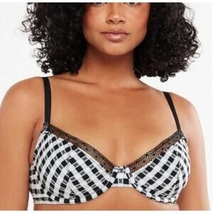 Savage X Fenty Gingham Unlined Plunge Bra Black White Plaid Checked 32C Fishnet